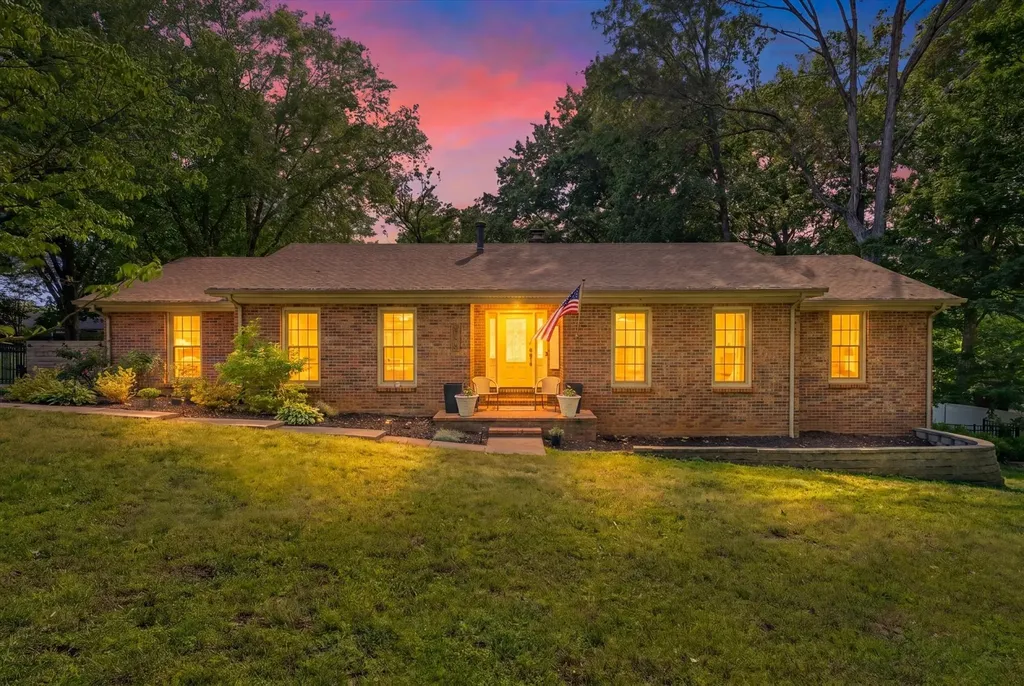 460 Rivermont Drive Clarksville TN 37043