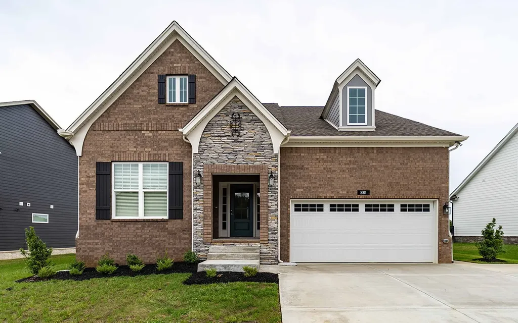 881 Joe Miller Drive Hendersonville TN 37075