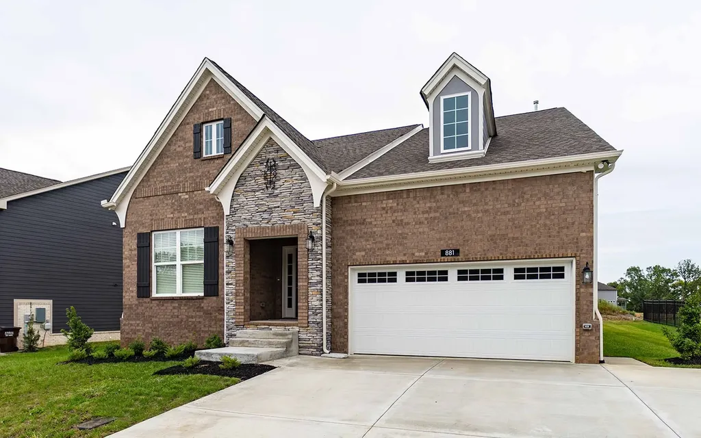 881 Joe Miller Drive Hendersonville TN 37075