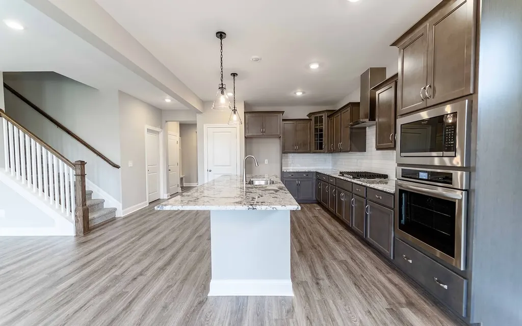 881 Joe Miller Drive Hendersonville TN 37075