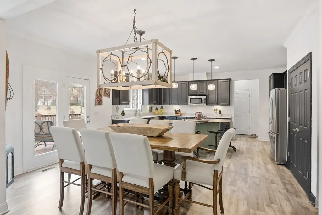 1412 Leeds Dr, E Franklin TN 37067
