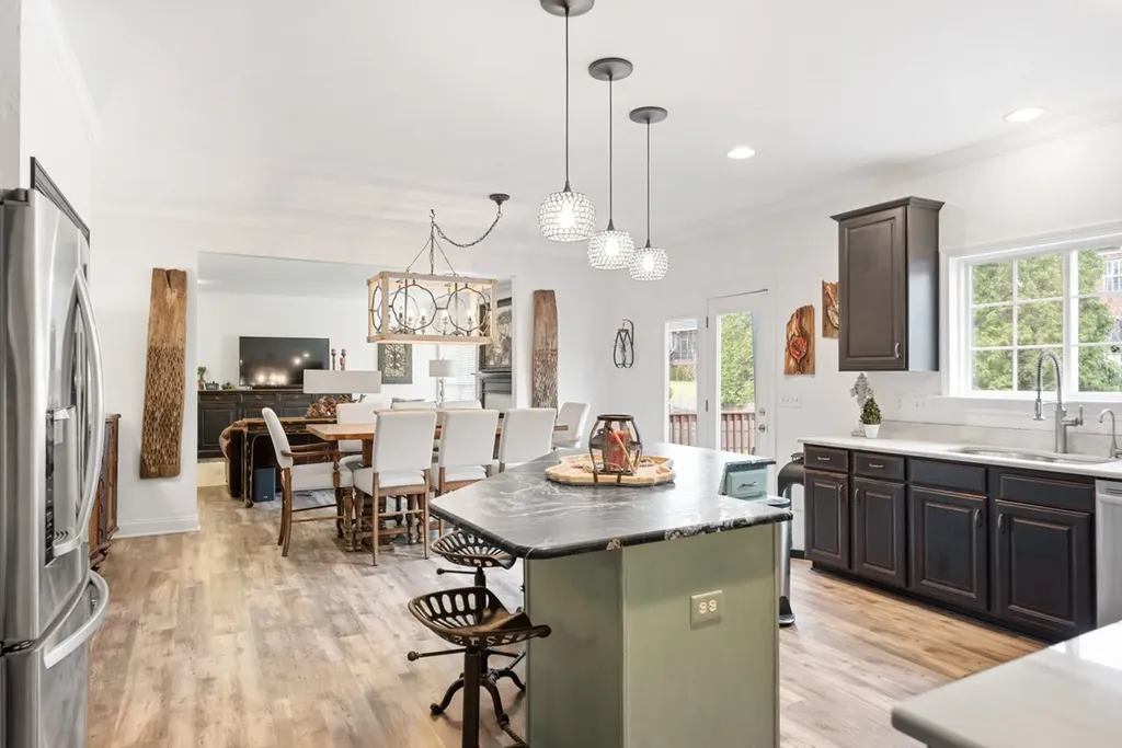 1412 Leeds Dr, E Franklin TN 37067