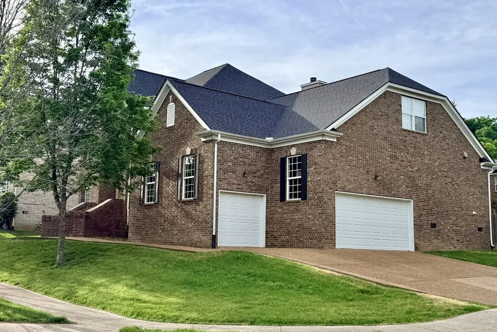 1412 Leeds Dr, E Franklin TN 37067