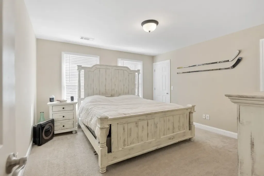 1412 Leeds Dr, E Franklin TN 37067