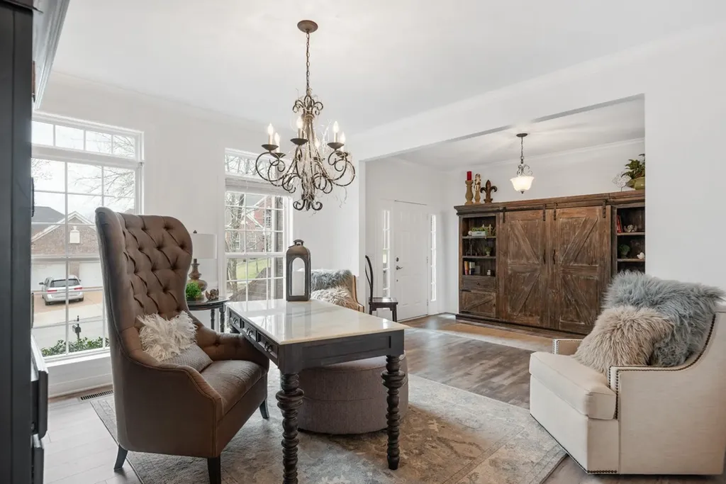 1412 Leeds Dr, E Franklin TN 37067