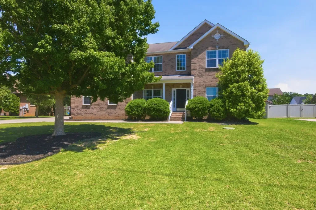 1011 Laramie Court Murfreesboro TN 37128