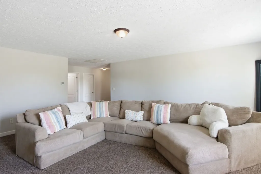 1011 Laramie Court Murfreesboro TN 37128