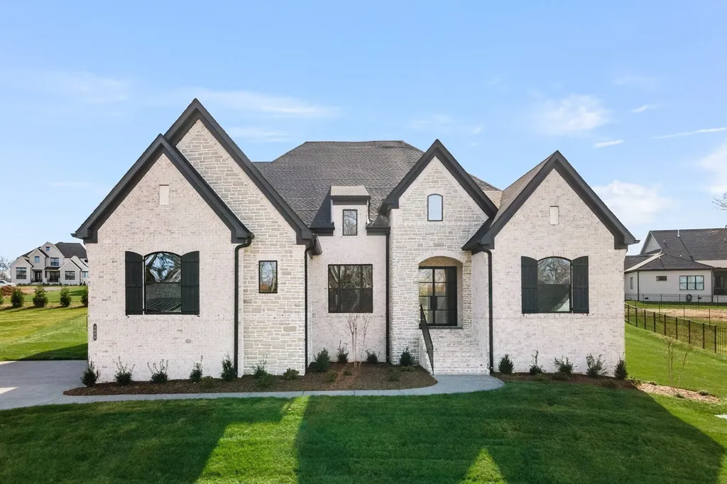 7265 Ruzek Court Fairview TN 37062
