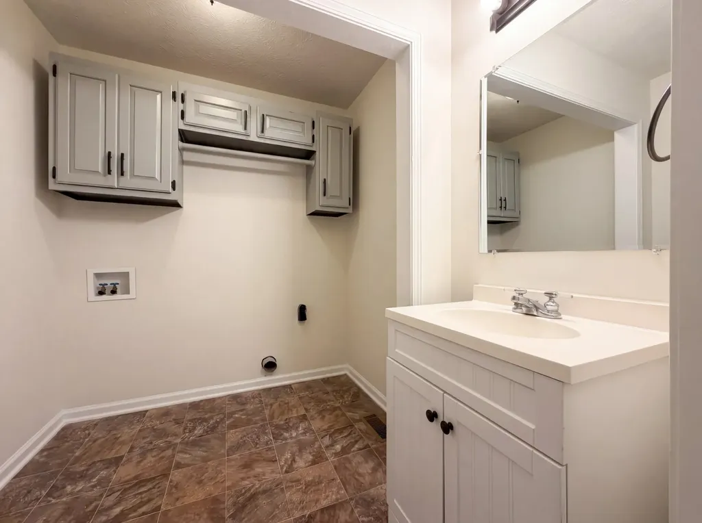 1309 Andrea Lane Portland TN 37148