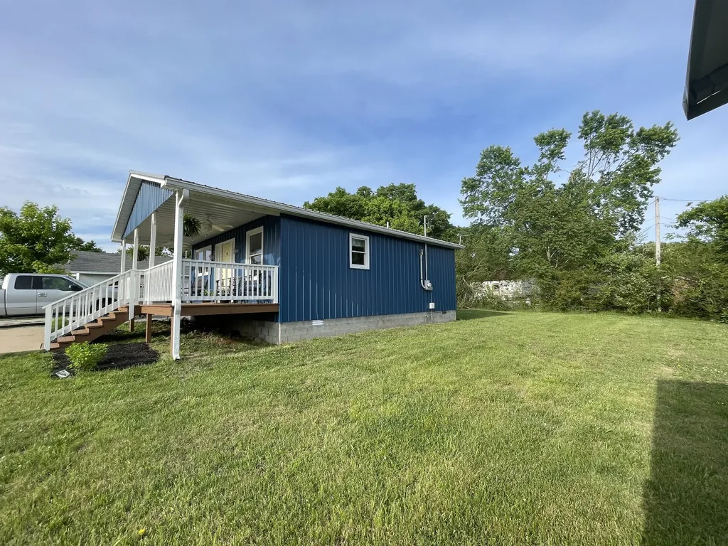 105 General Avenue Centerville TN 37033