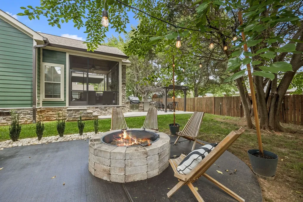 319 Campfire Court Winchester TN 37398