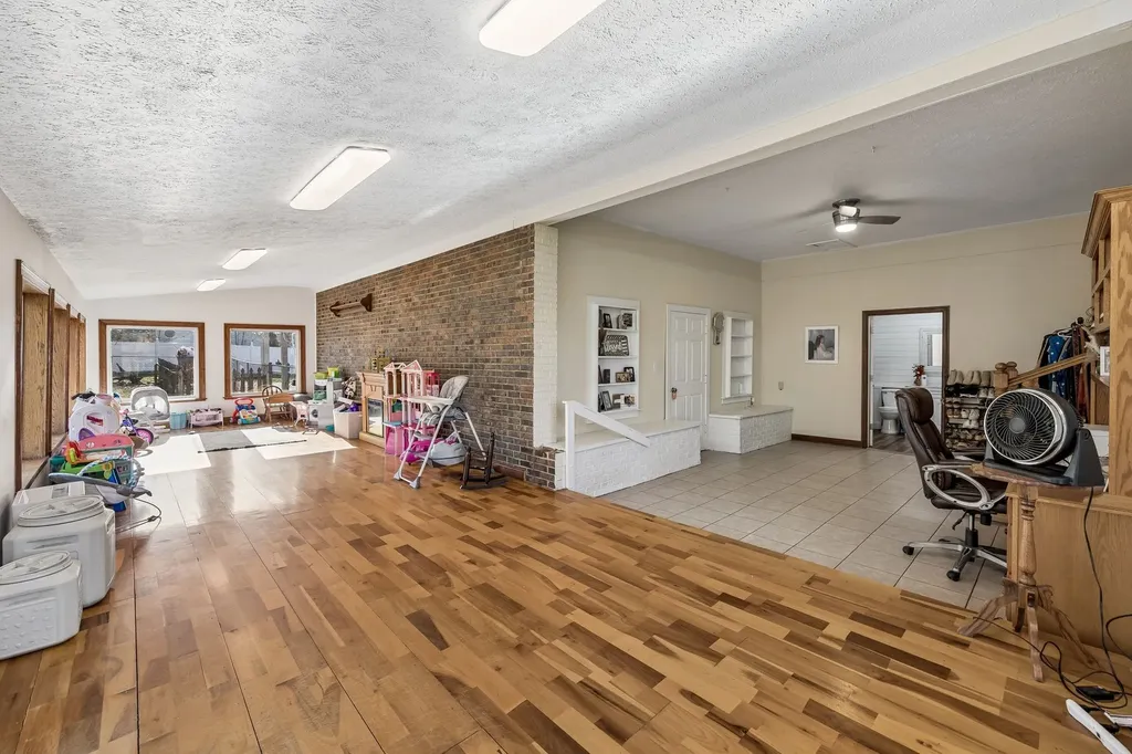 1016 Butler Bridge Road Portland TN 37148