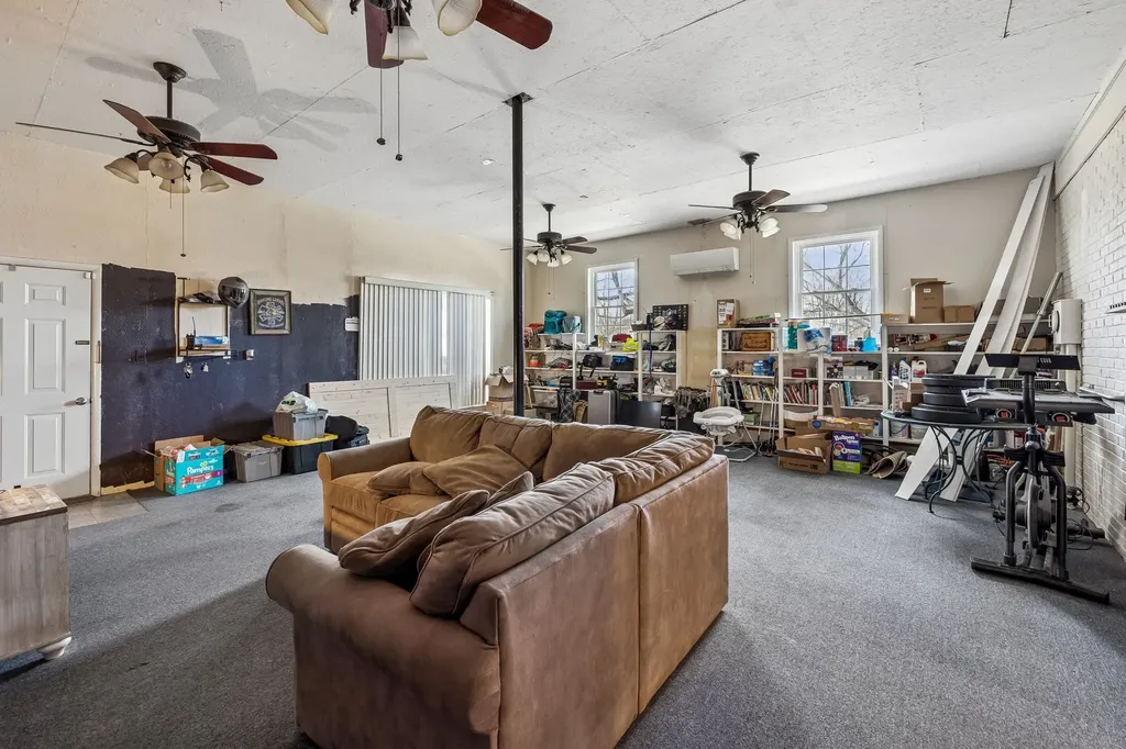 1016 Butler Bridge Road Portland TN 37148