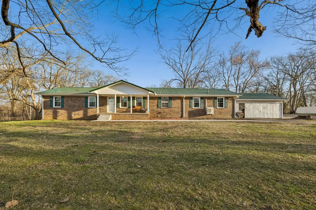 1016 Butler Bridge Road Portland TN 37148