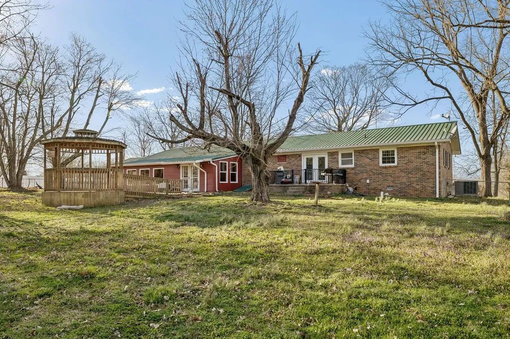 1016 Butler Bridge Road Portland TN 37148