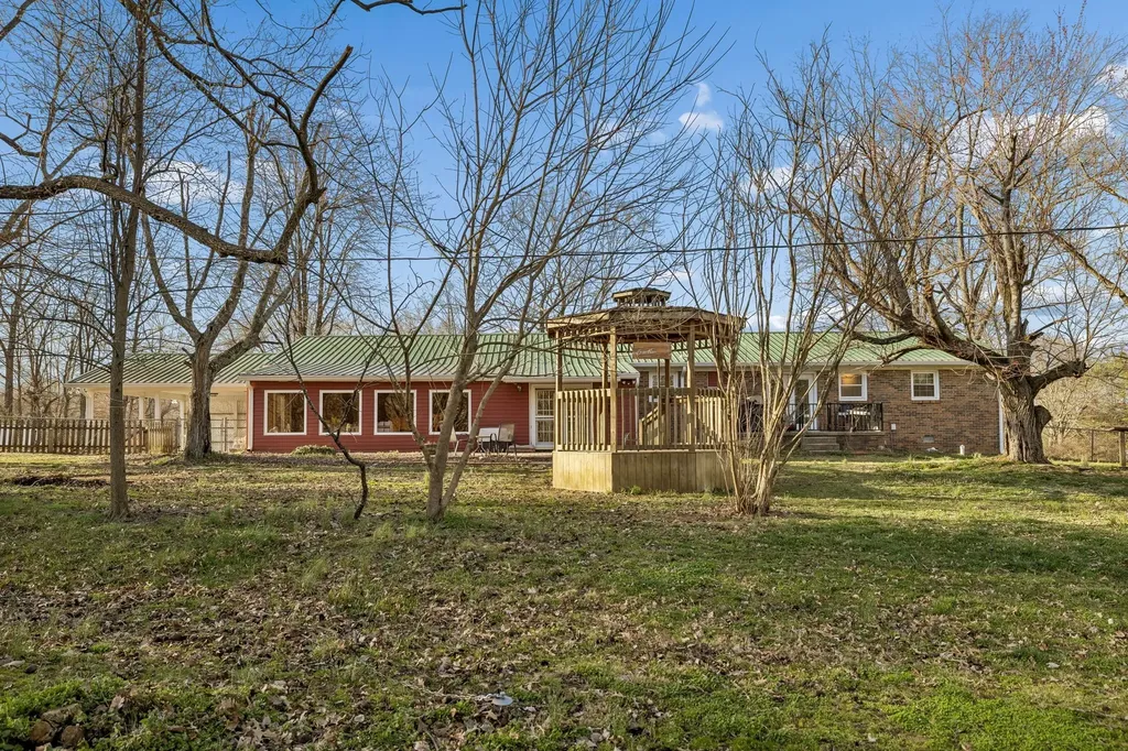 1016 Butler Bridge Road Portland TN 37148
