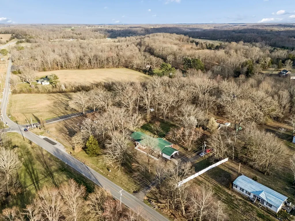 1016 Butler Bridge Road Portland TN 37148