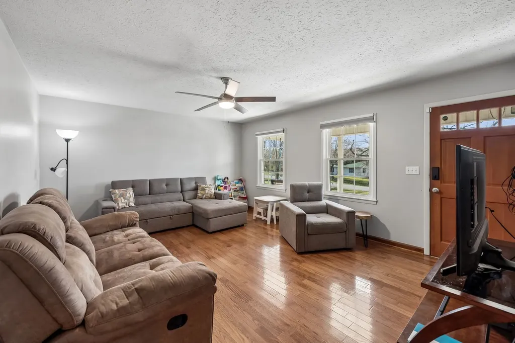 1016 Butler Bridge Road Portland TN 37148