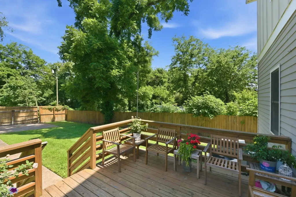 1740 24th Ave, N Nashville TN 37208
