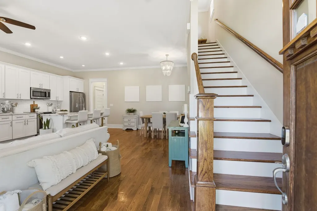 1740 24th Ave, N Nashville TN 37208