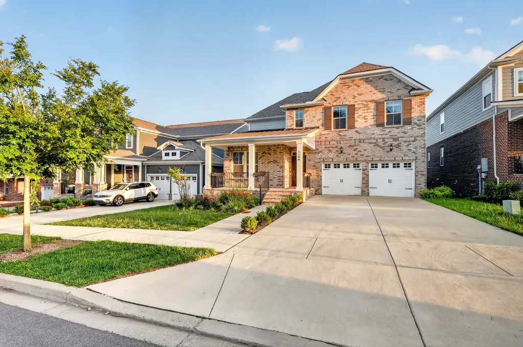 1100 Pebble Run Road Hendersonville TN 37075