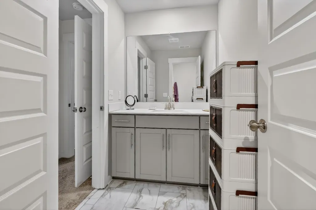 1100 Pebble Run Road Hendersonville TN 37075
