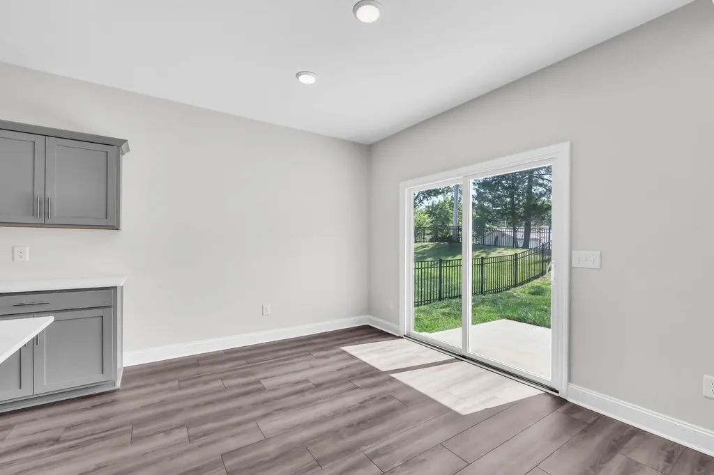 551 Charleston Cove Way Clarksville TN 37043
