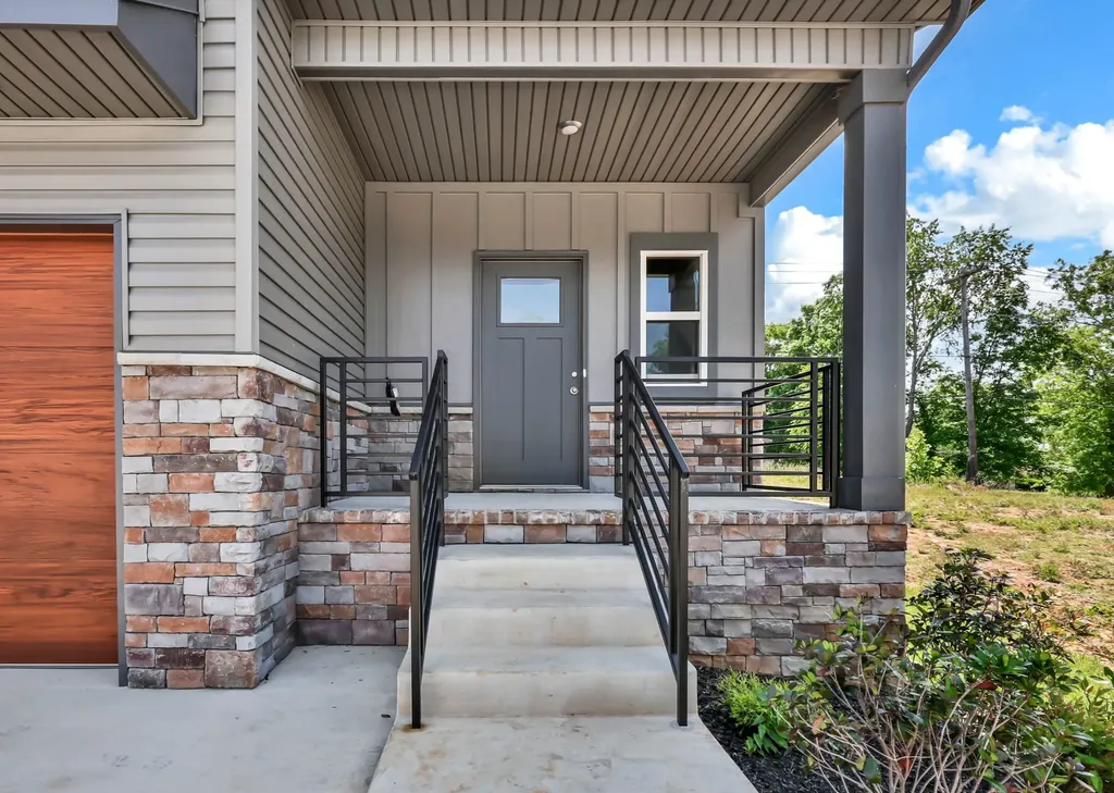 551 Charleston Cove Way Clarksville TN 37043
