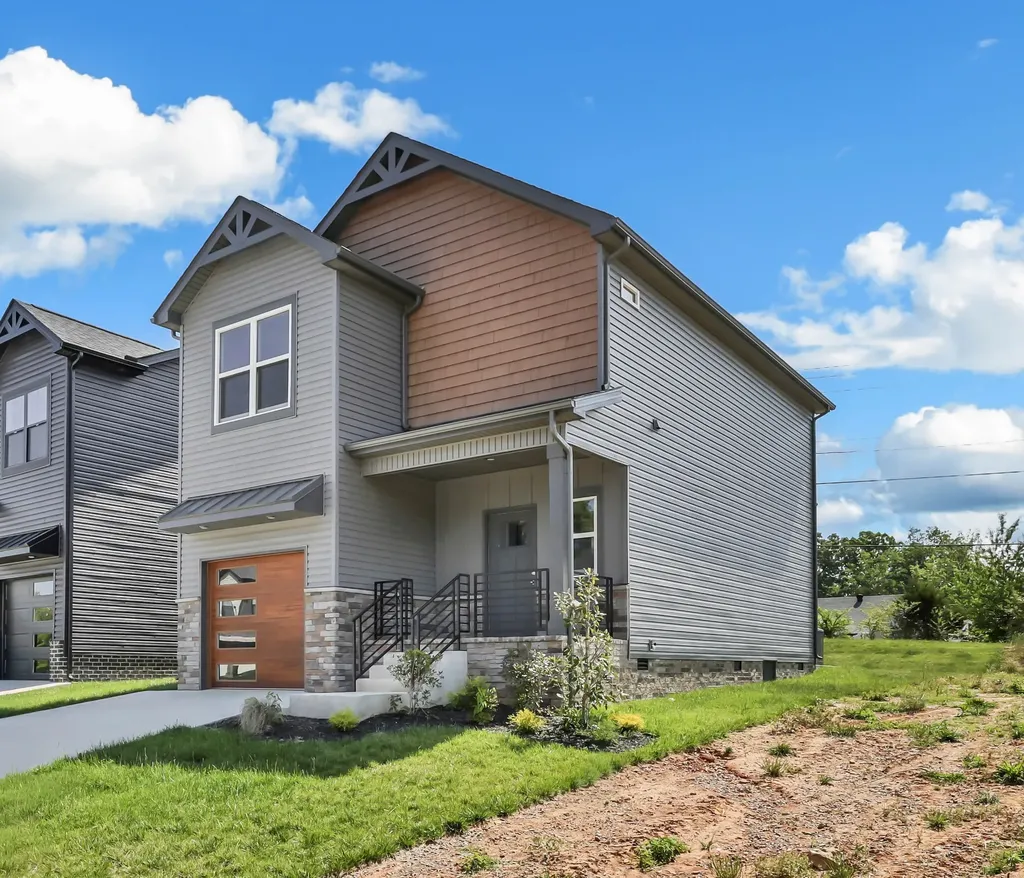 551 Charleston Cove Way Clarksville TN 37043