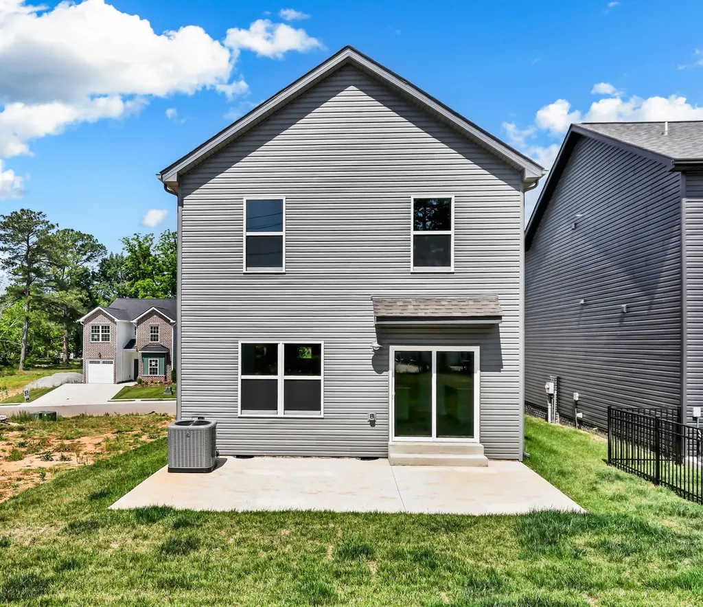 551 Charleston Cove Way Clarksville TN 37043