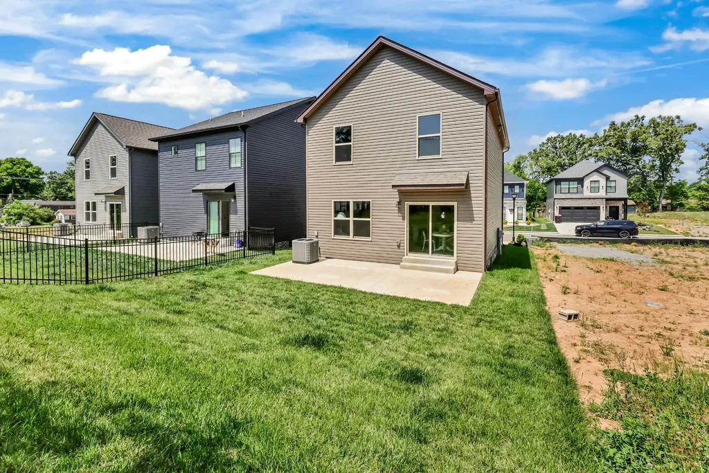 547 Charleston Cove Way Clarksville TN 37043