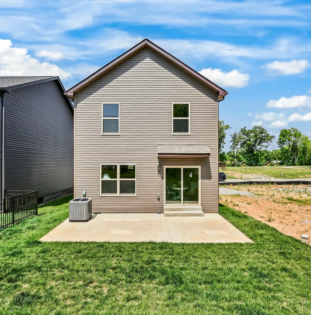 547 Charleston Cove Way Clarksville TN 37043