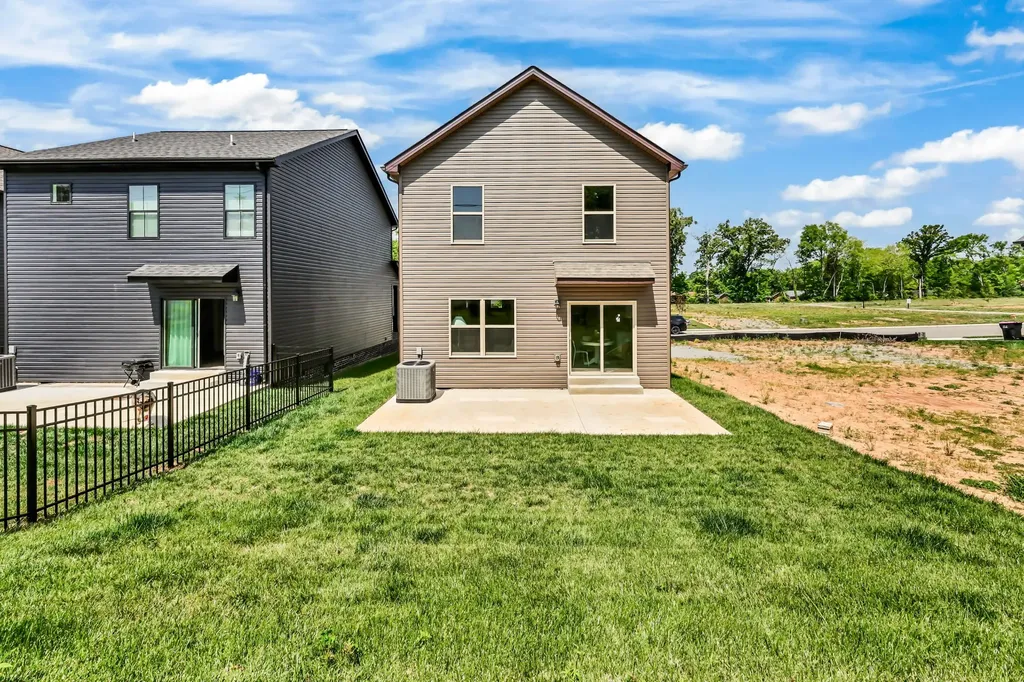 547 Charleston Cove Way Clarksville TN 37043