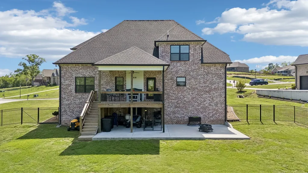 1210 Ballentrace Boulevard Lebanon TN 37087