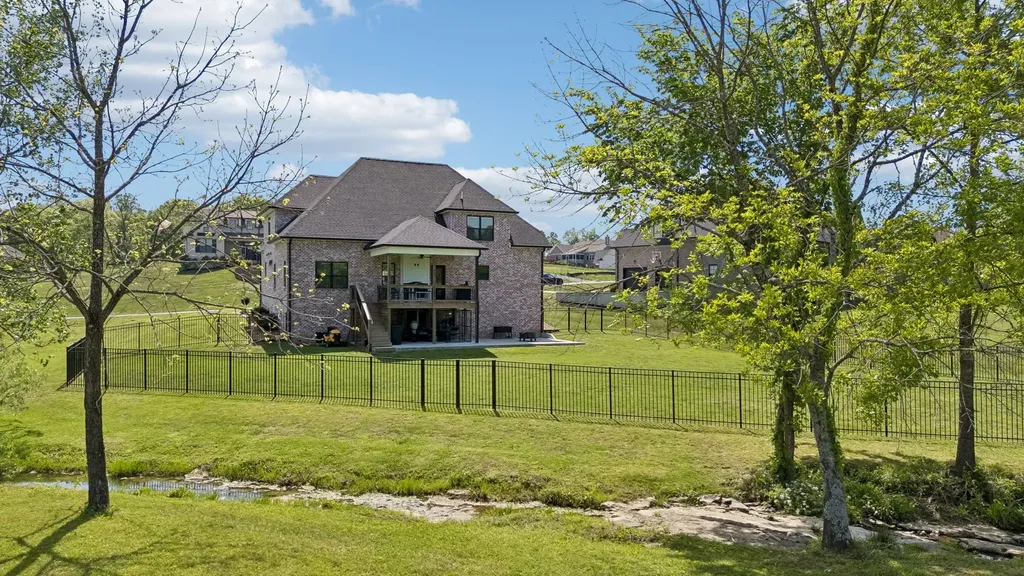 1210 Ballentrace Boulevard Lebanon TN 37087