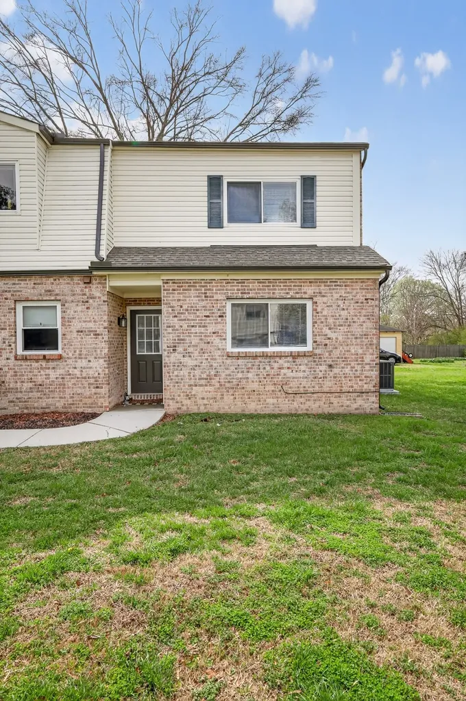601 E Grundy Street Tullahoma TN 37388