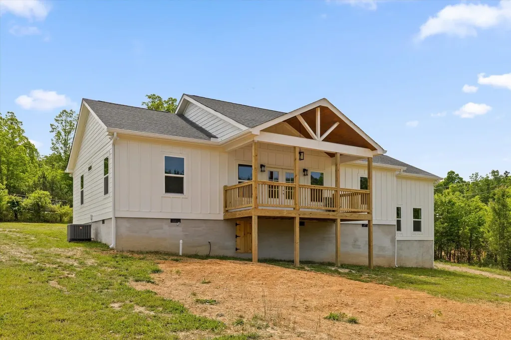 133 N Knobby Road Trenton GA 30752