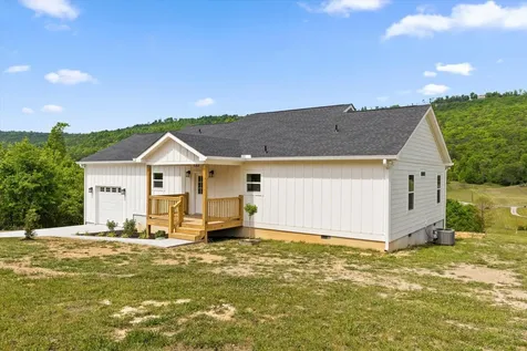 133 N Knobby Road Trenton GA 30752