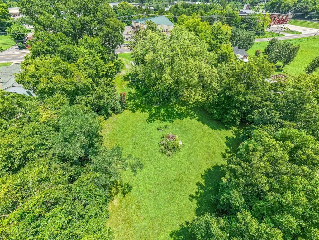 266 Old Nashville Highway La Vergne TN 37086