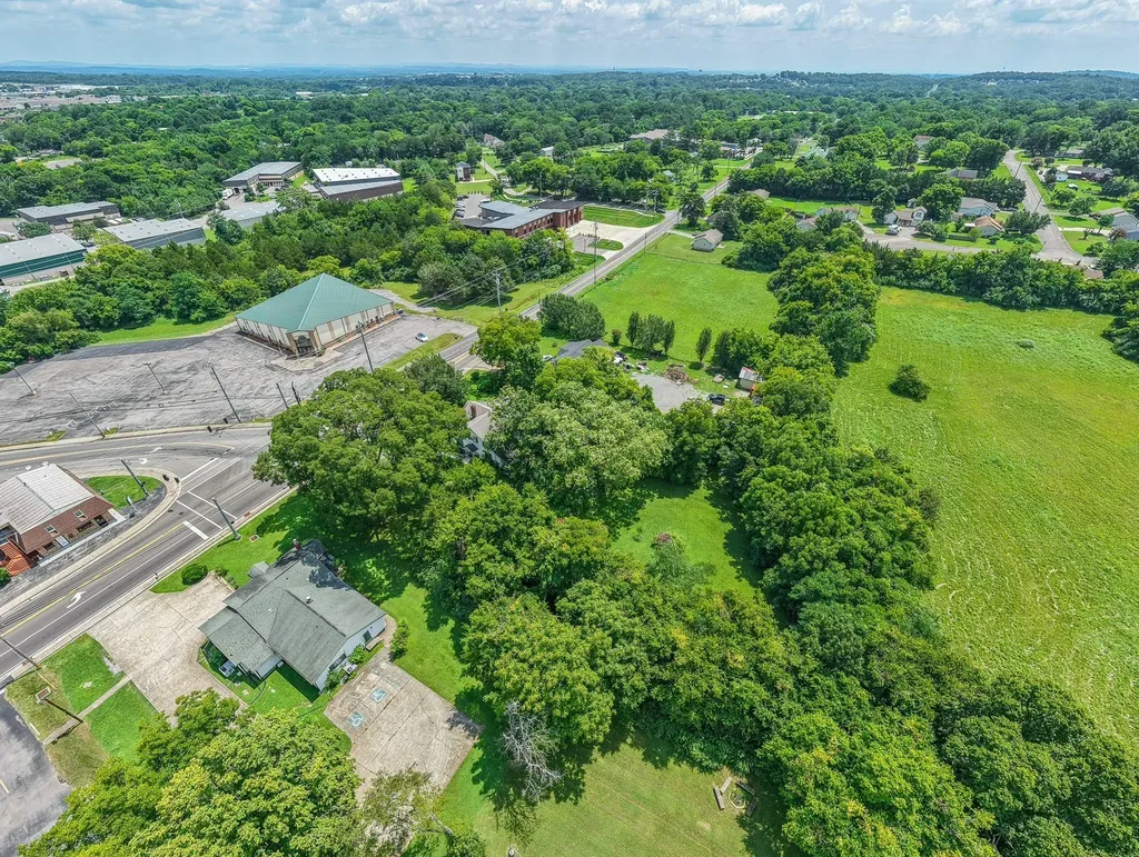 266 Old Nashville Highway La Vergne TN 37086