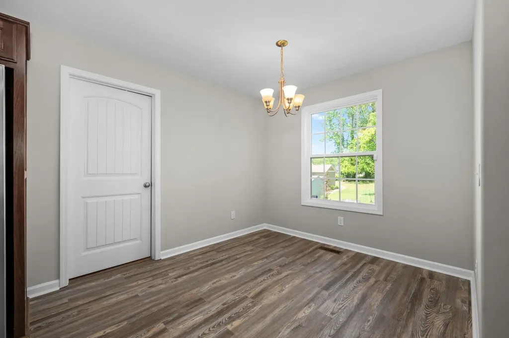 255 Walnut Street Greenbrier TN 37073