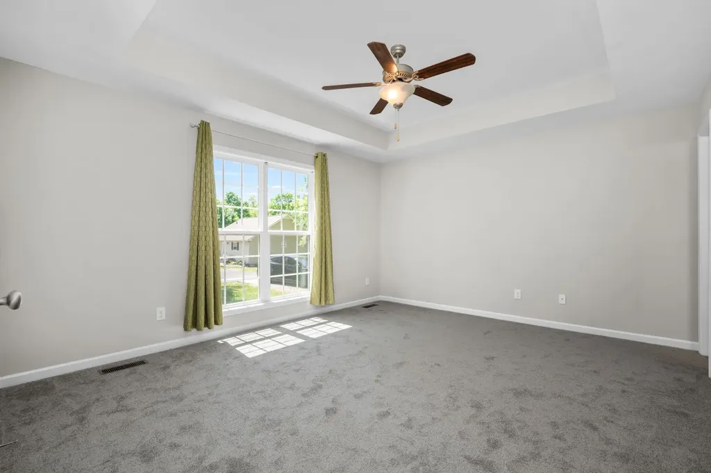 255 Walnut Street Greenbrier TN 37073