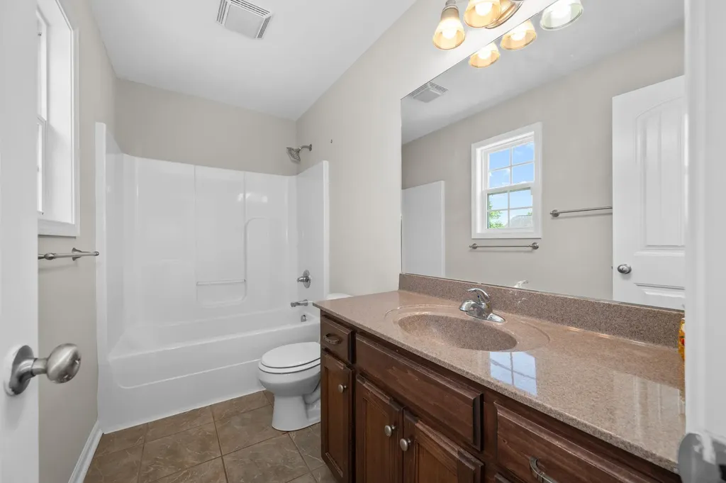 255 Walnut Street Greenbrier TN 37073