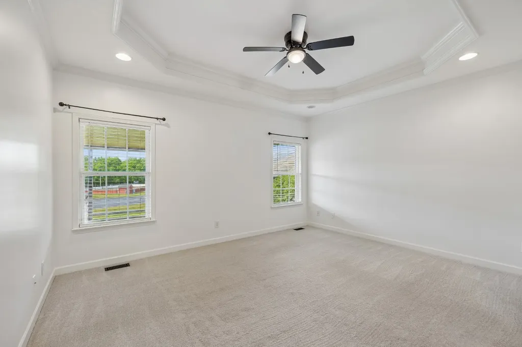 1015 Red Pepper Ridge Spring Hill TN 37174