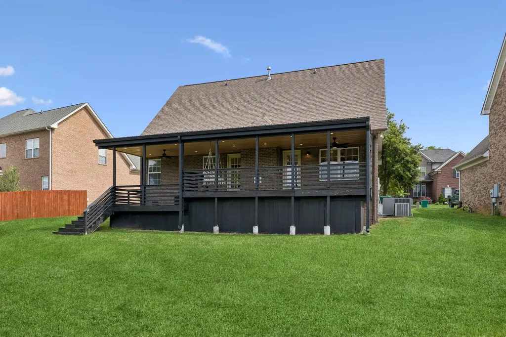 1015 Red Pepper Ridge Spring Hill TN 37174