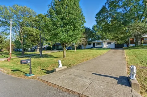 512 Bismark Drive Nashville TN 37210