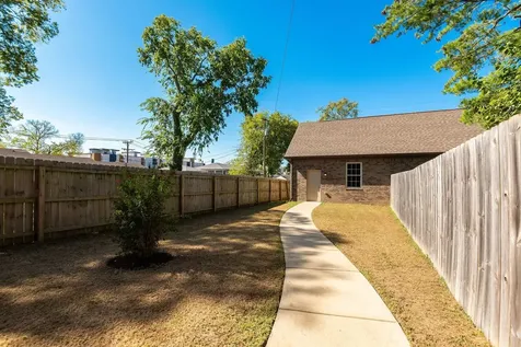 1707 3rd Ave, N Nashville TN 37208