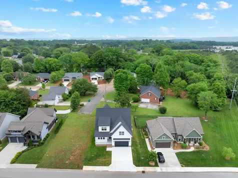 347 Campfire Court Winchester TN 37398