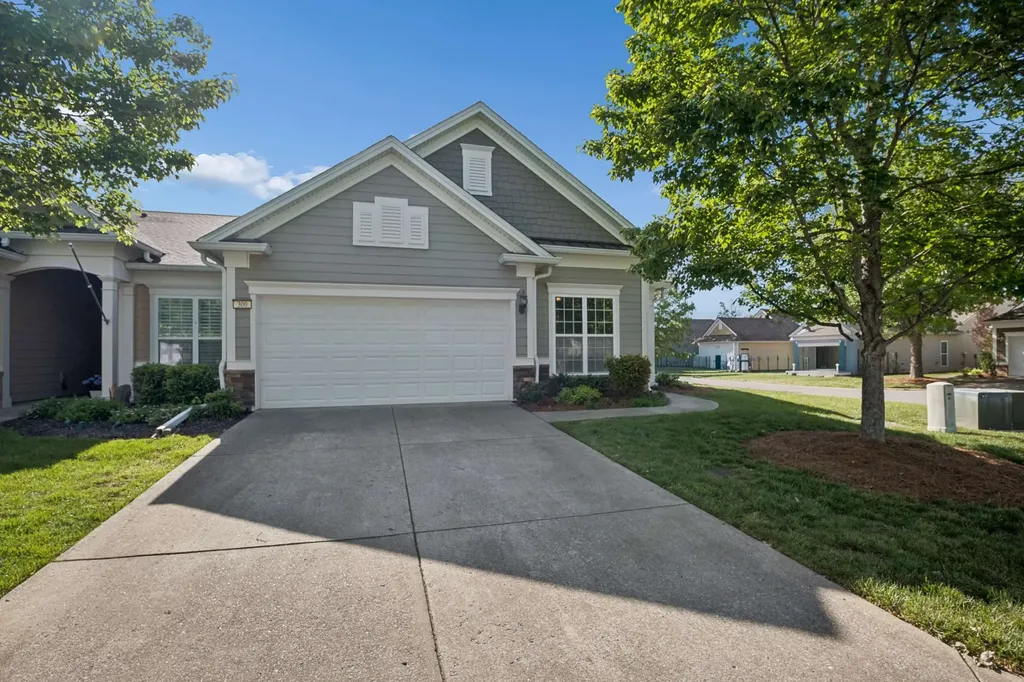 300 Blockade Lane Mount Juliet TN 37122
