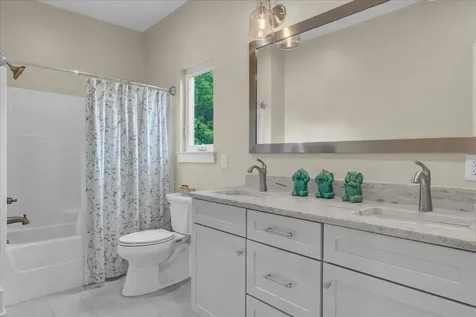 2564 Raulston Falls Road Jasper TN 37347